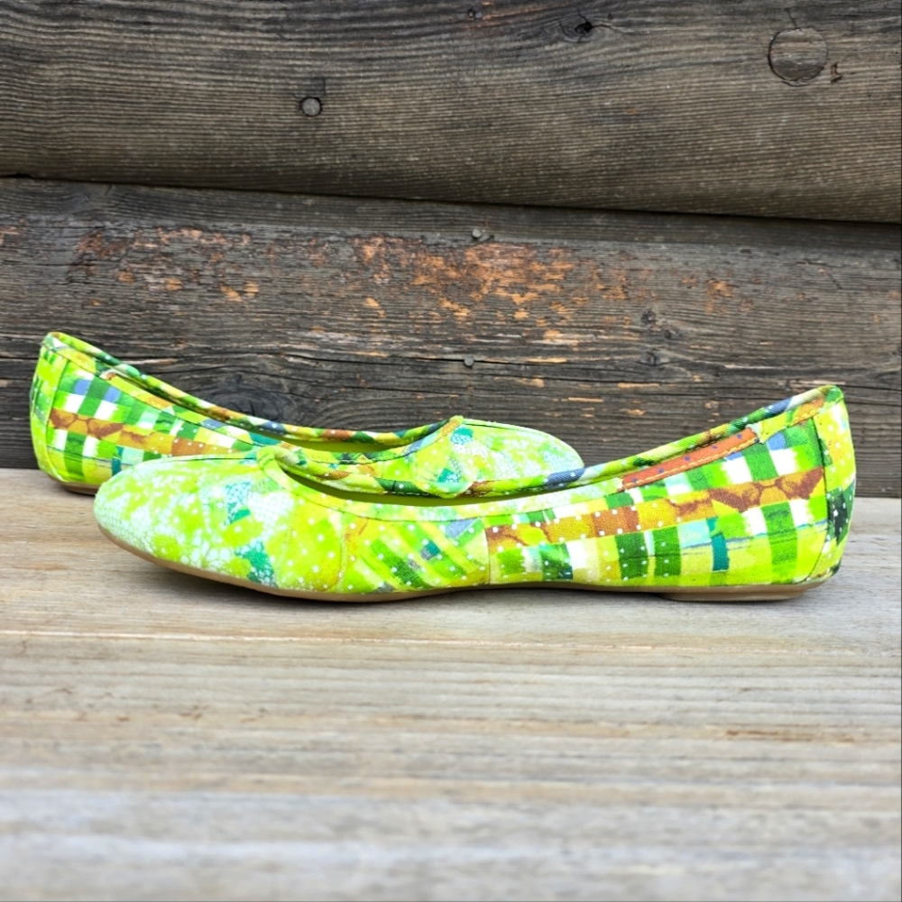 Nine West Blustery Y2K Art Pop Rouched Round Toe Comfort Ballet Flats 7M - Picture 5 of 14